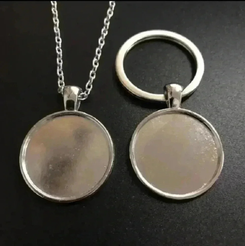 Retro Wings Flying Dragon Pendant Personality Dragon Totem Badge..NWT - Picture 3 of 6